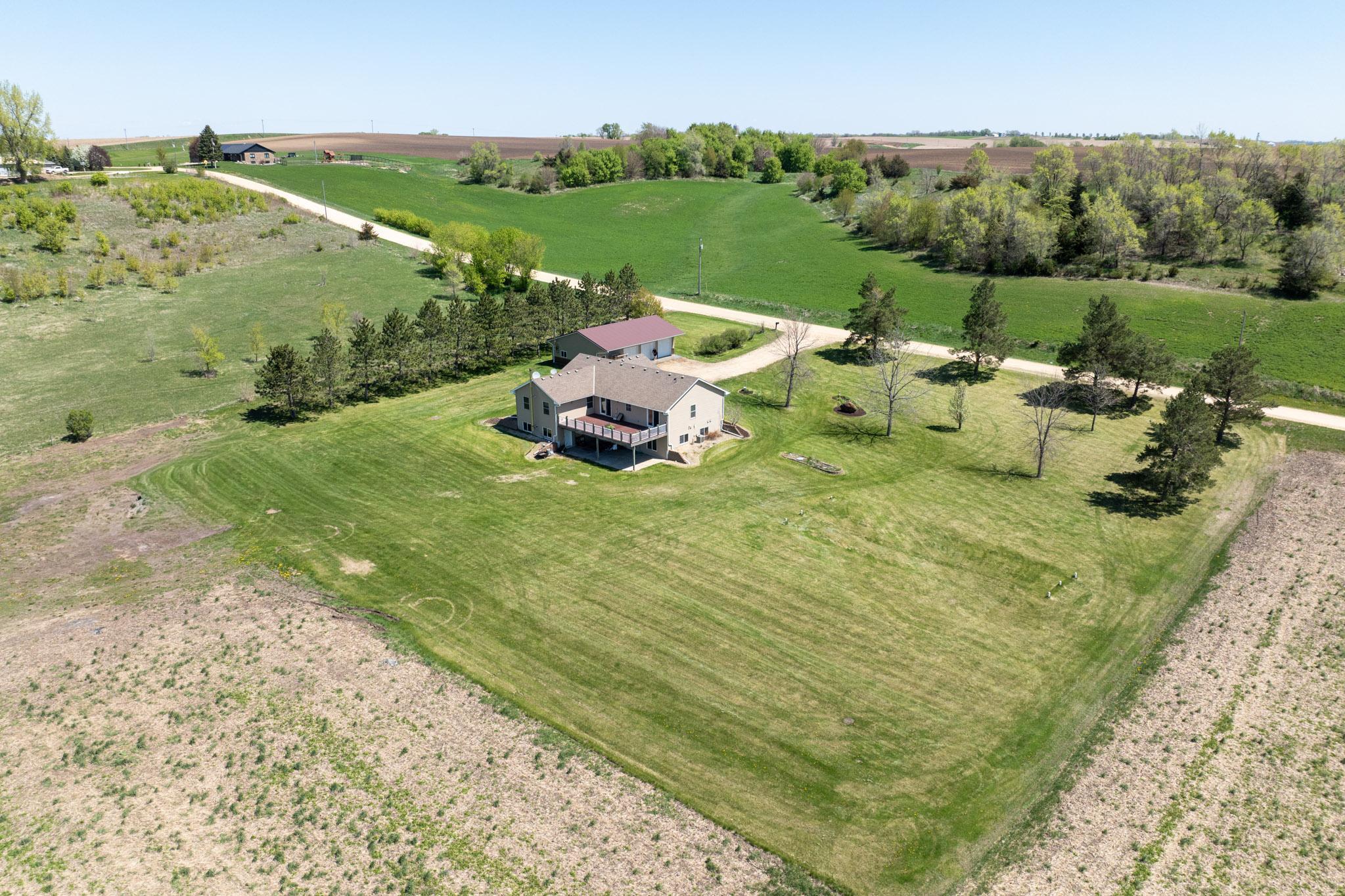24215 Joan Ave Hampton-3.jpg