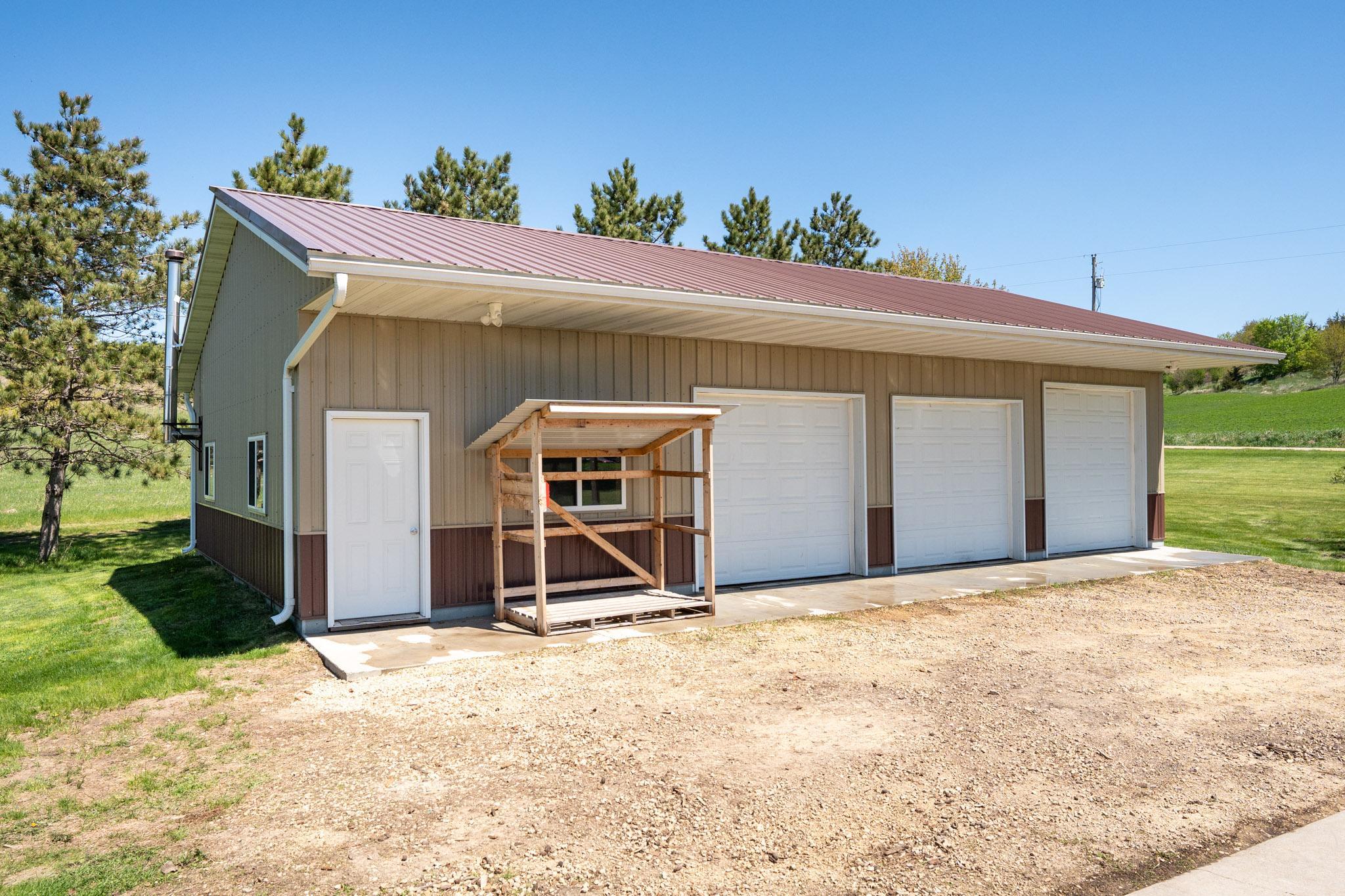 24215 Joan Ave Hampton-11.jpg