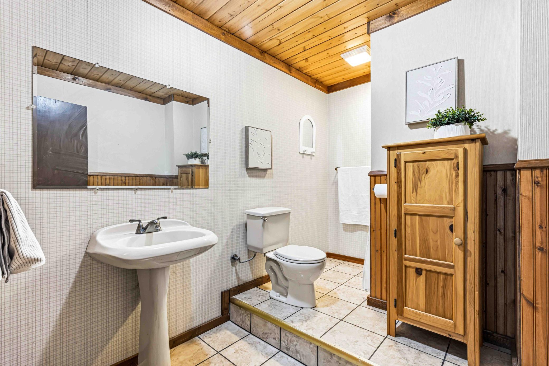 39398 Moonlight Bay Trail Pelican Rapids-49.jpg
