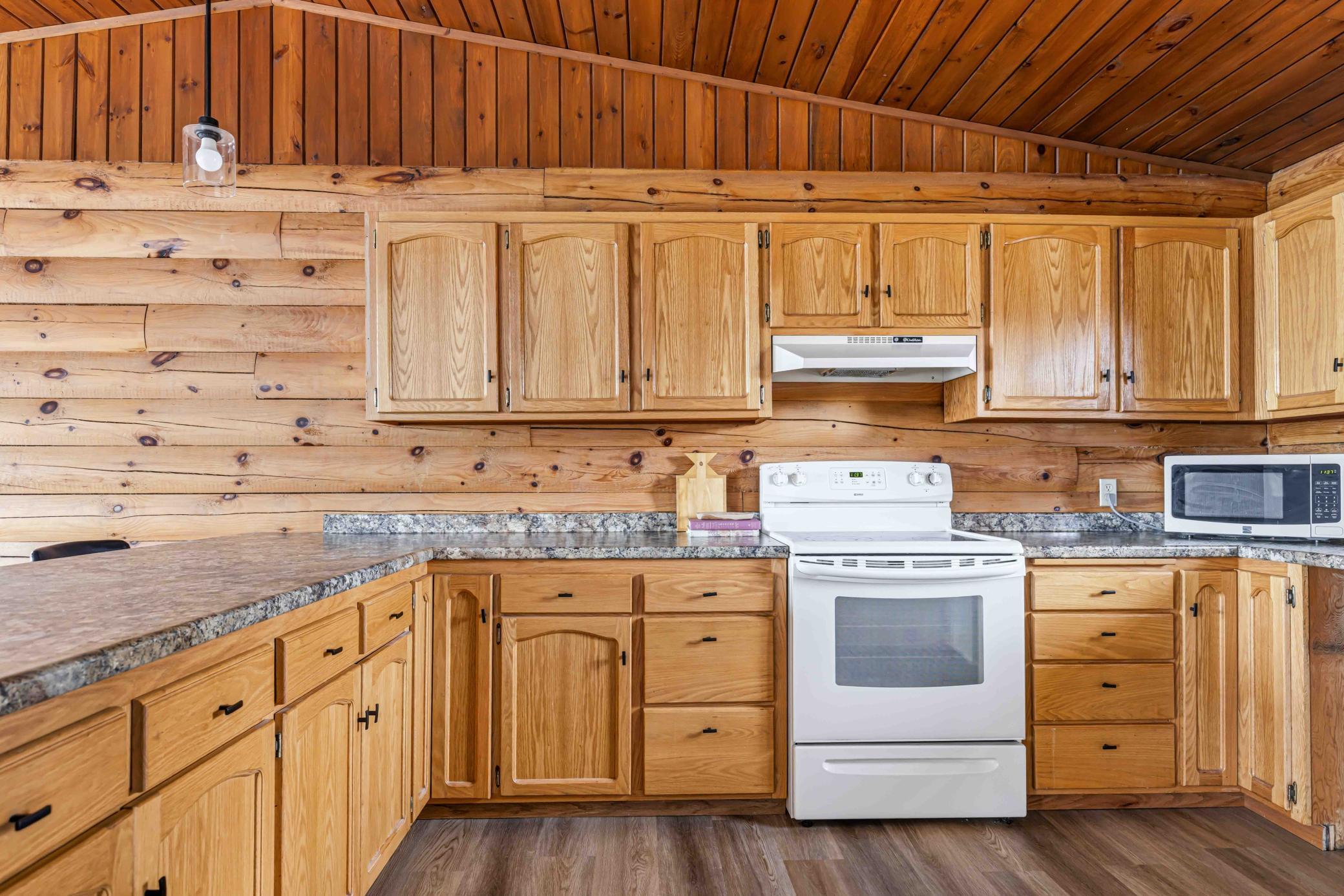 39398 Moonlight Bay Trail Pelican Rapids-24.jpg