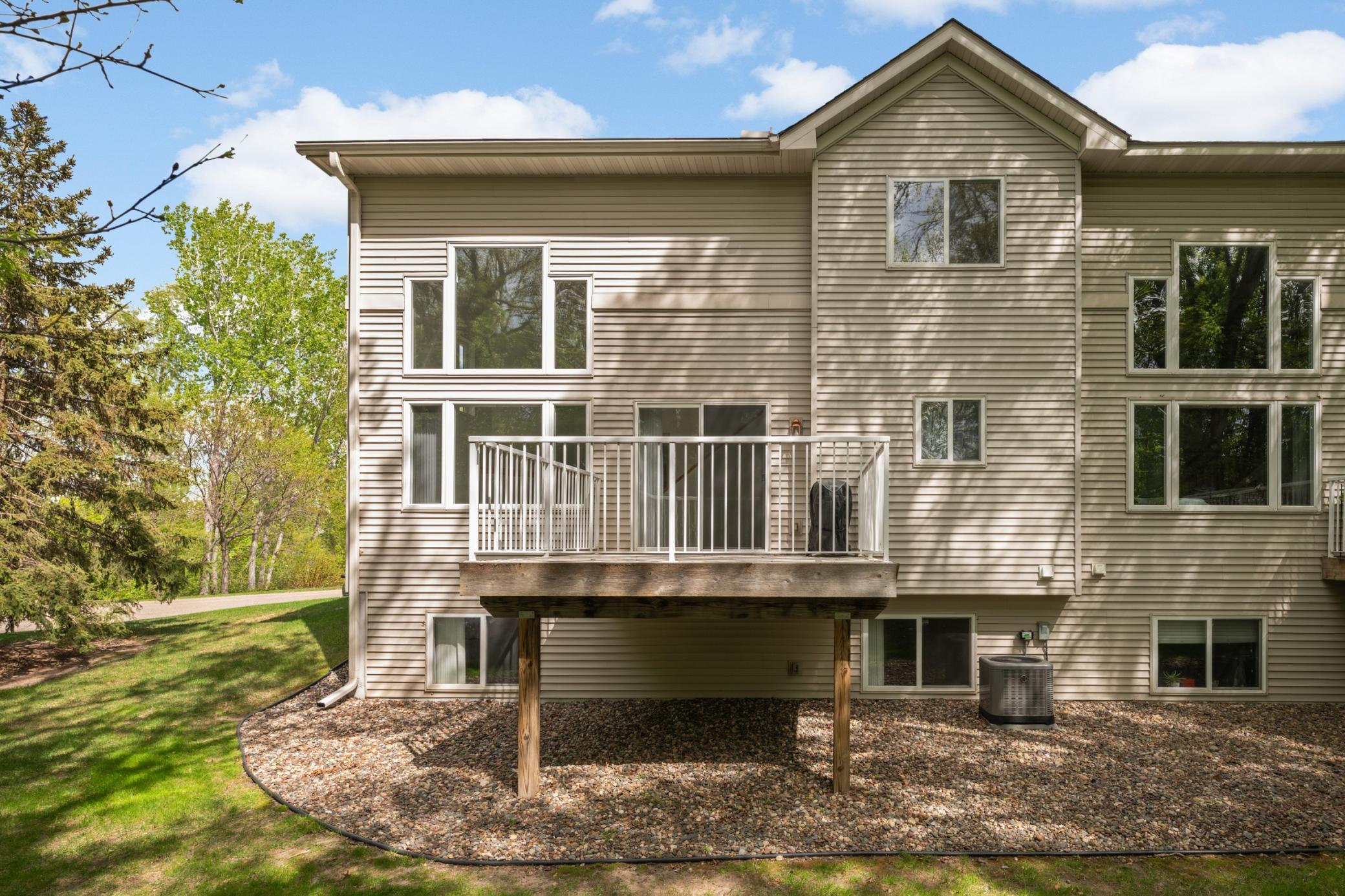 Beautiful end unit with large deck