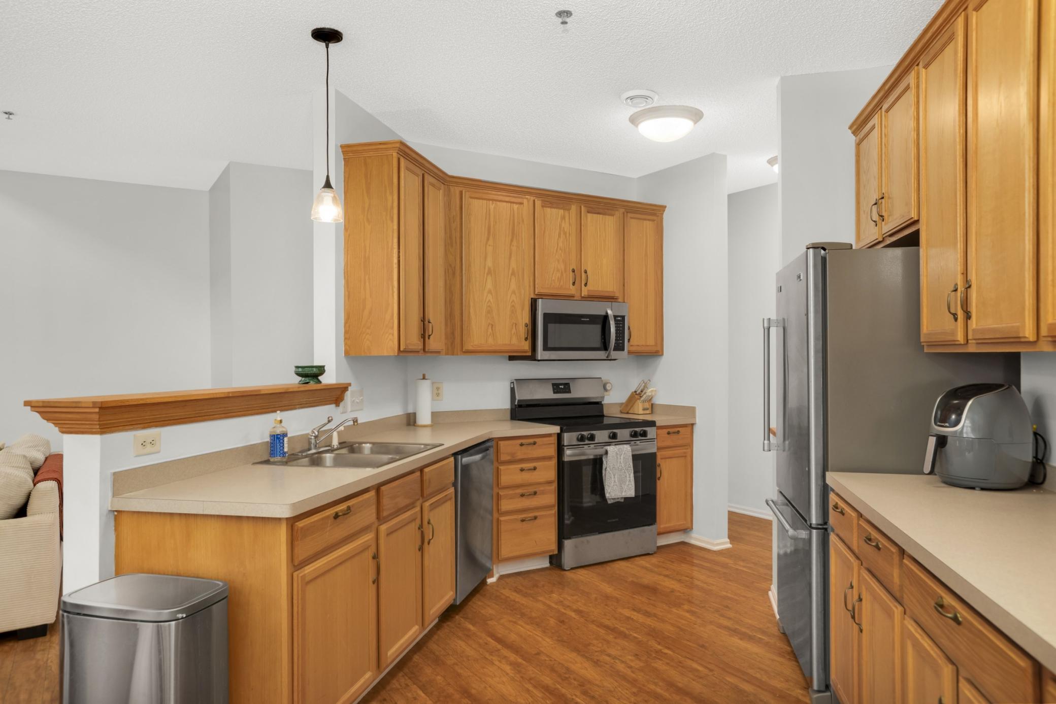 Newer stainless steel applainces