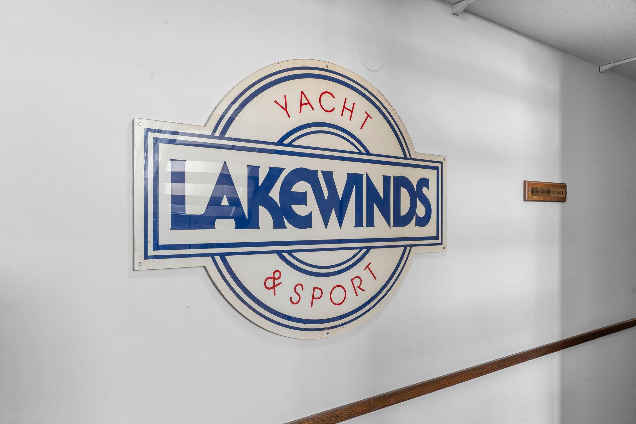 Lakewinds Yacht & Sport Condos