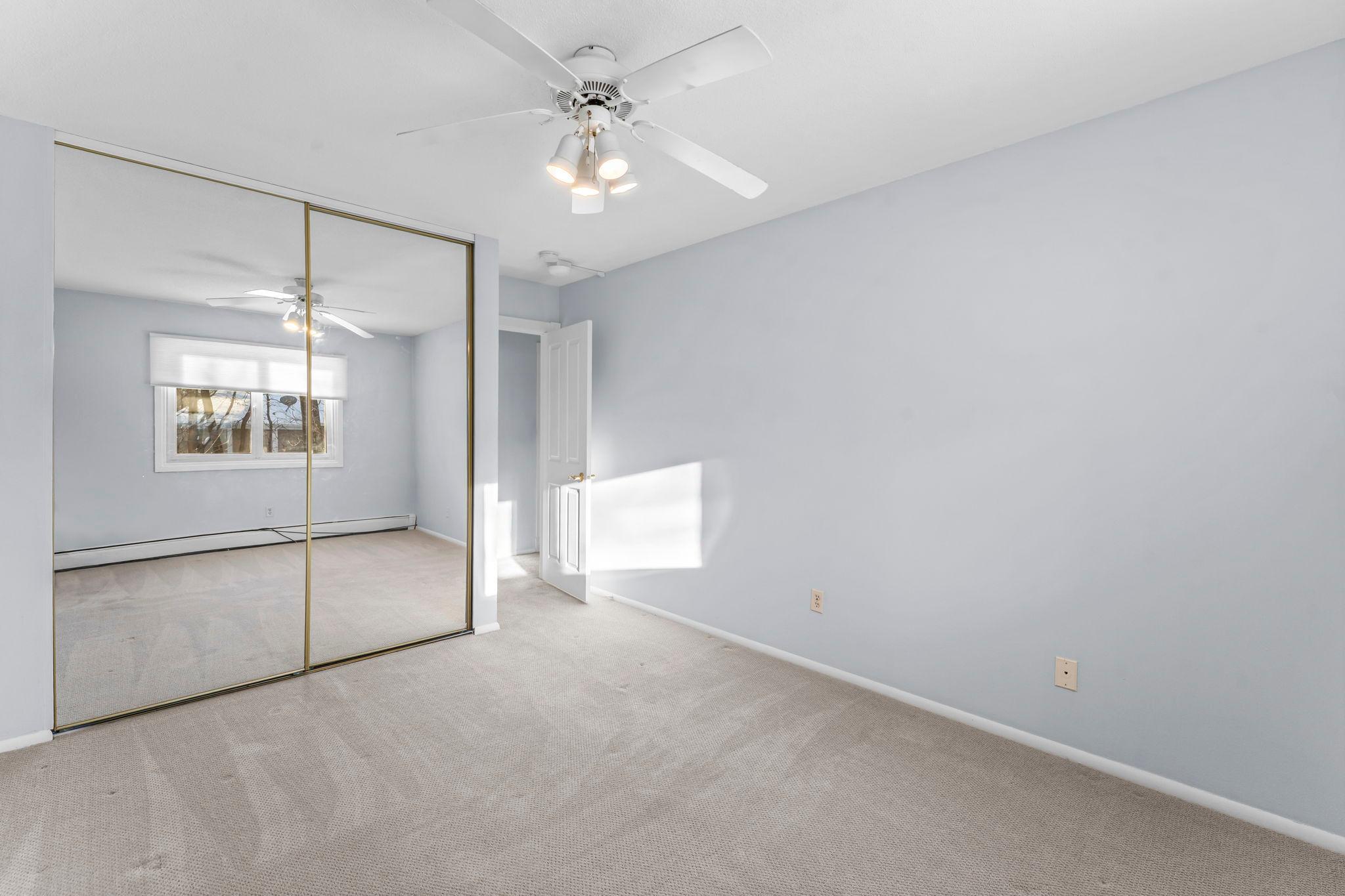 Second bedroom/office