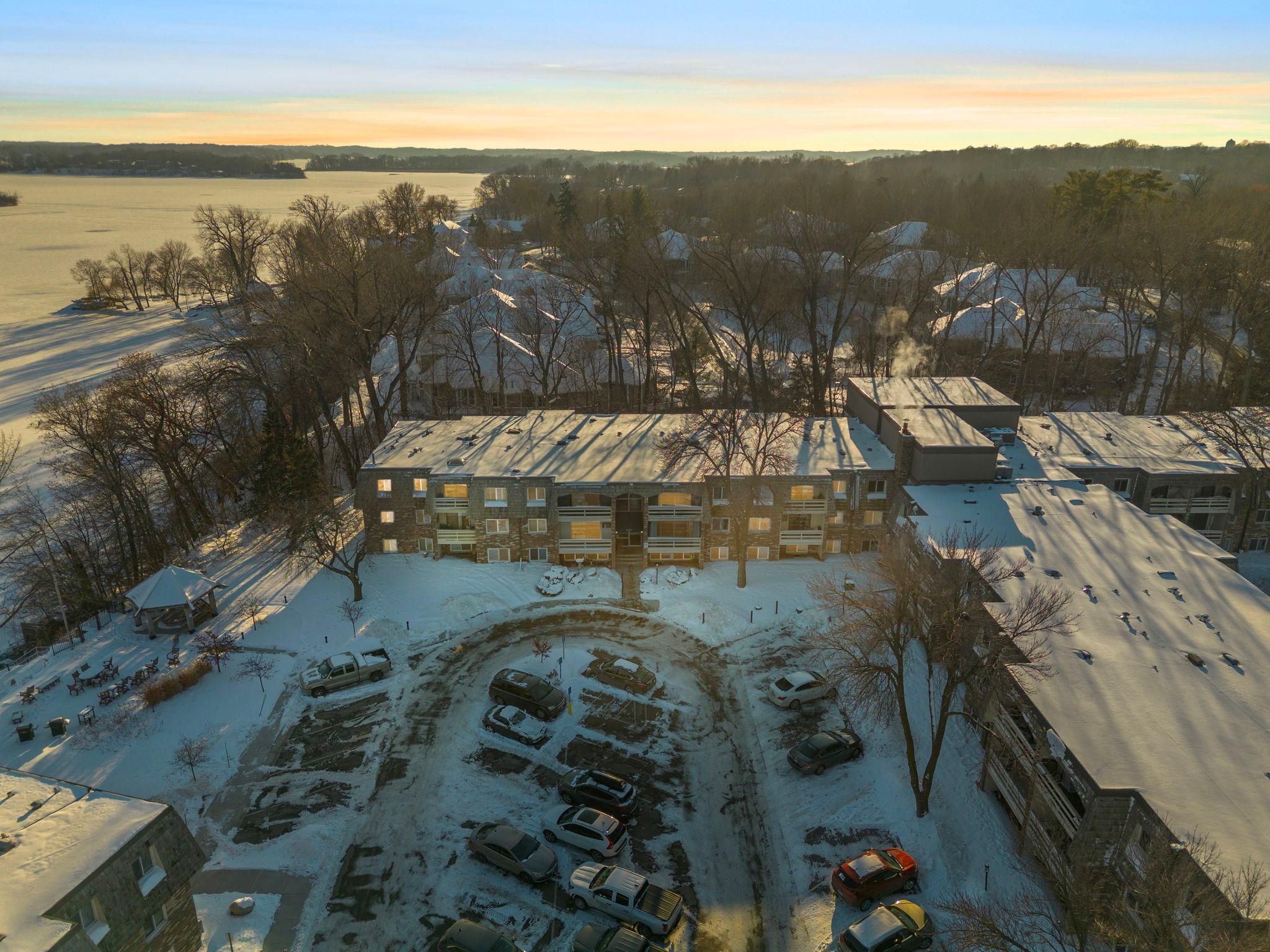 Welcome to Lakewinds on Lake Minnetonka!