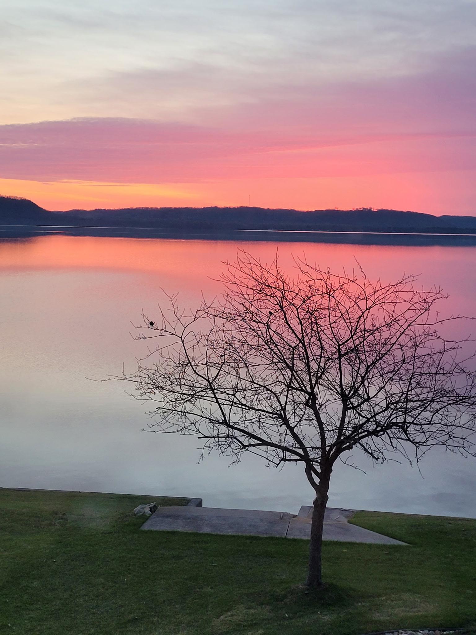 Lake Pepin Sunset.jpg