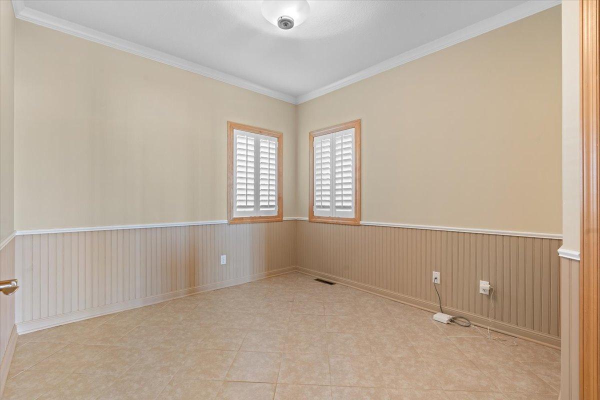 15-Main floor office