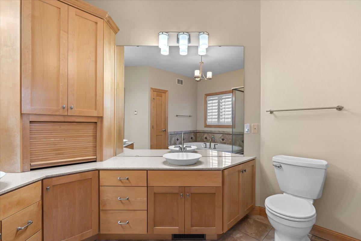 21-Primary Bath