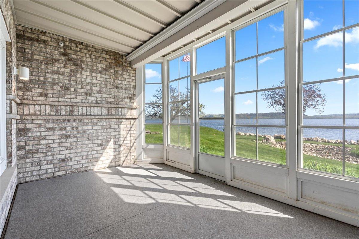 Lower Level 3 Season Porch