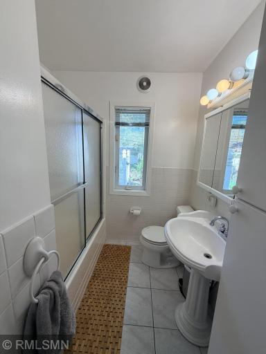 6707 13th Avenue S, Richfield, MN 55423