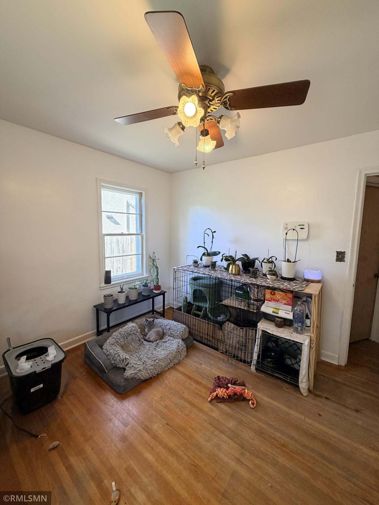 Freshly painted and ready for your decorating ideas!
