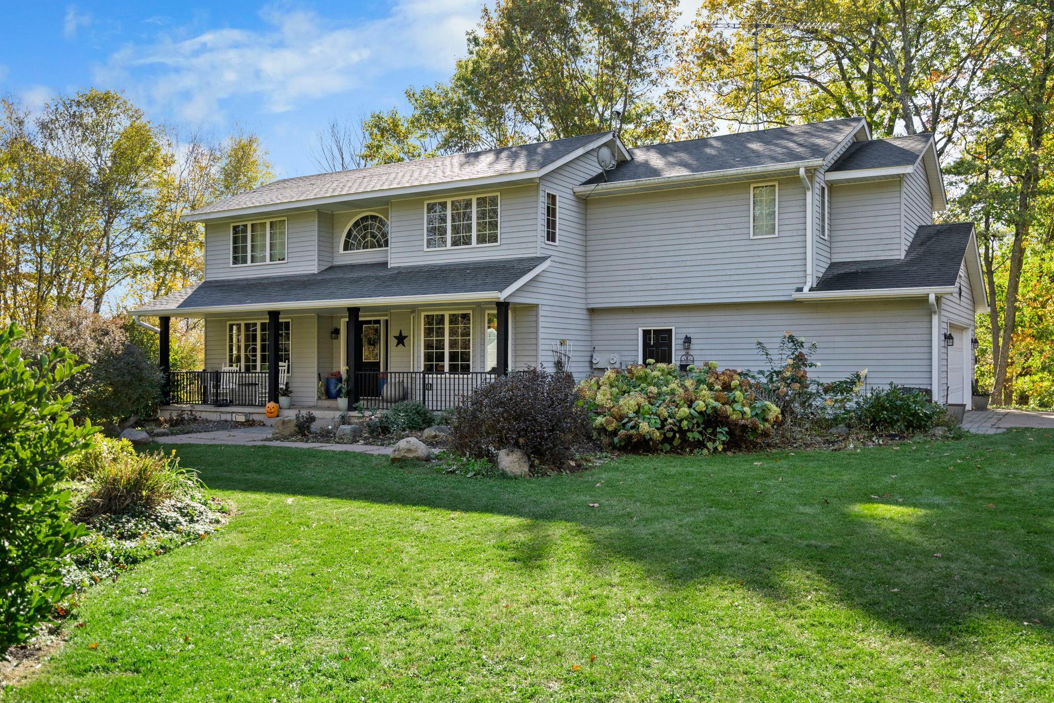 1434 105th Ave Home.jpg