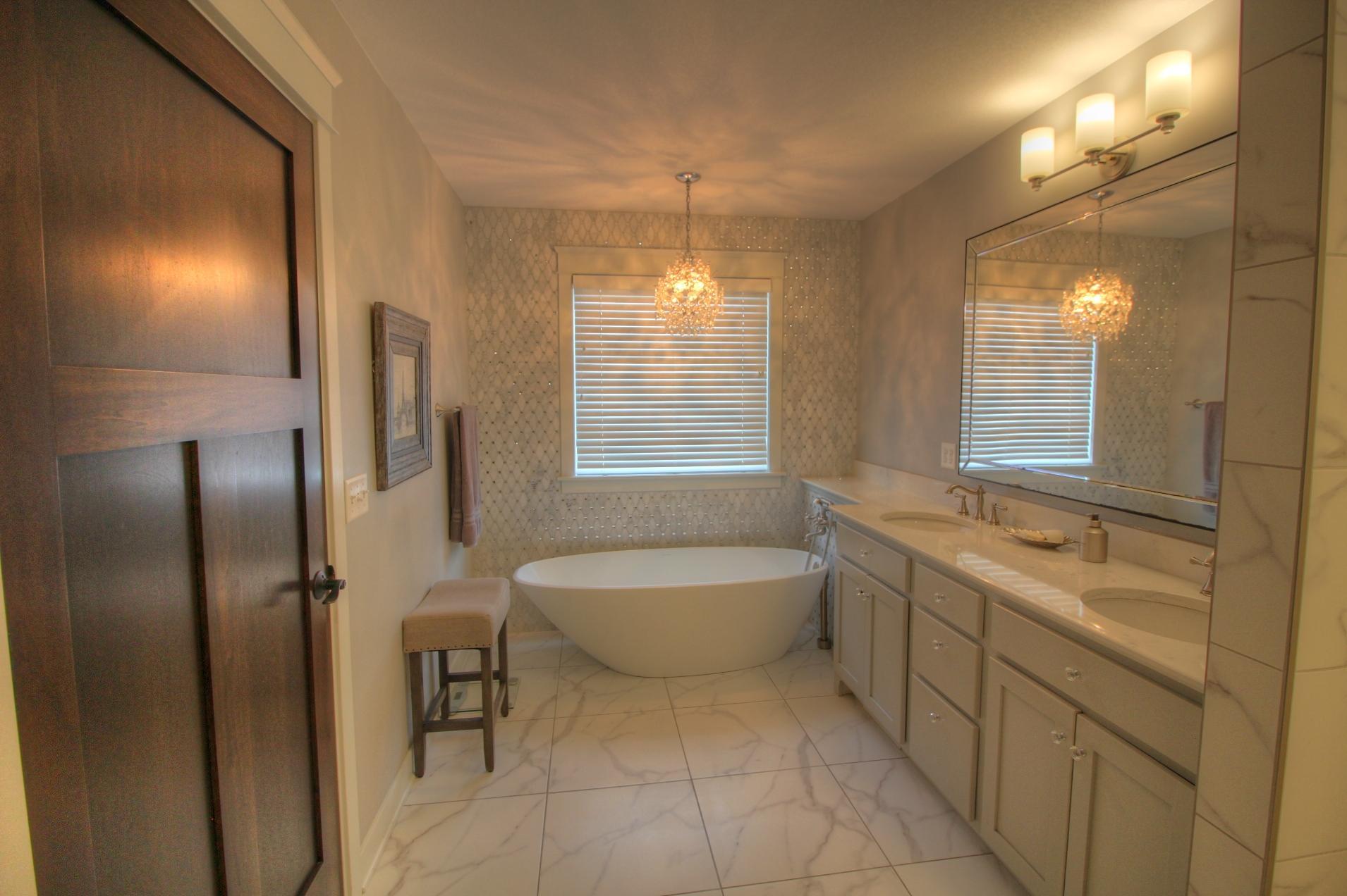 Primary Suite Bath