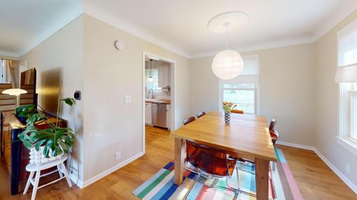 1046 Brooks Avenue W, Saint Paul, MN 55113
