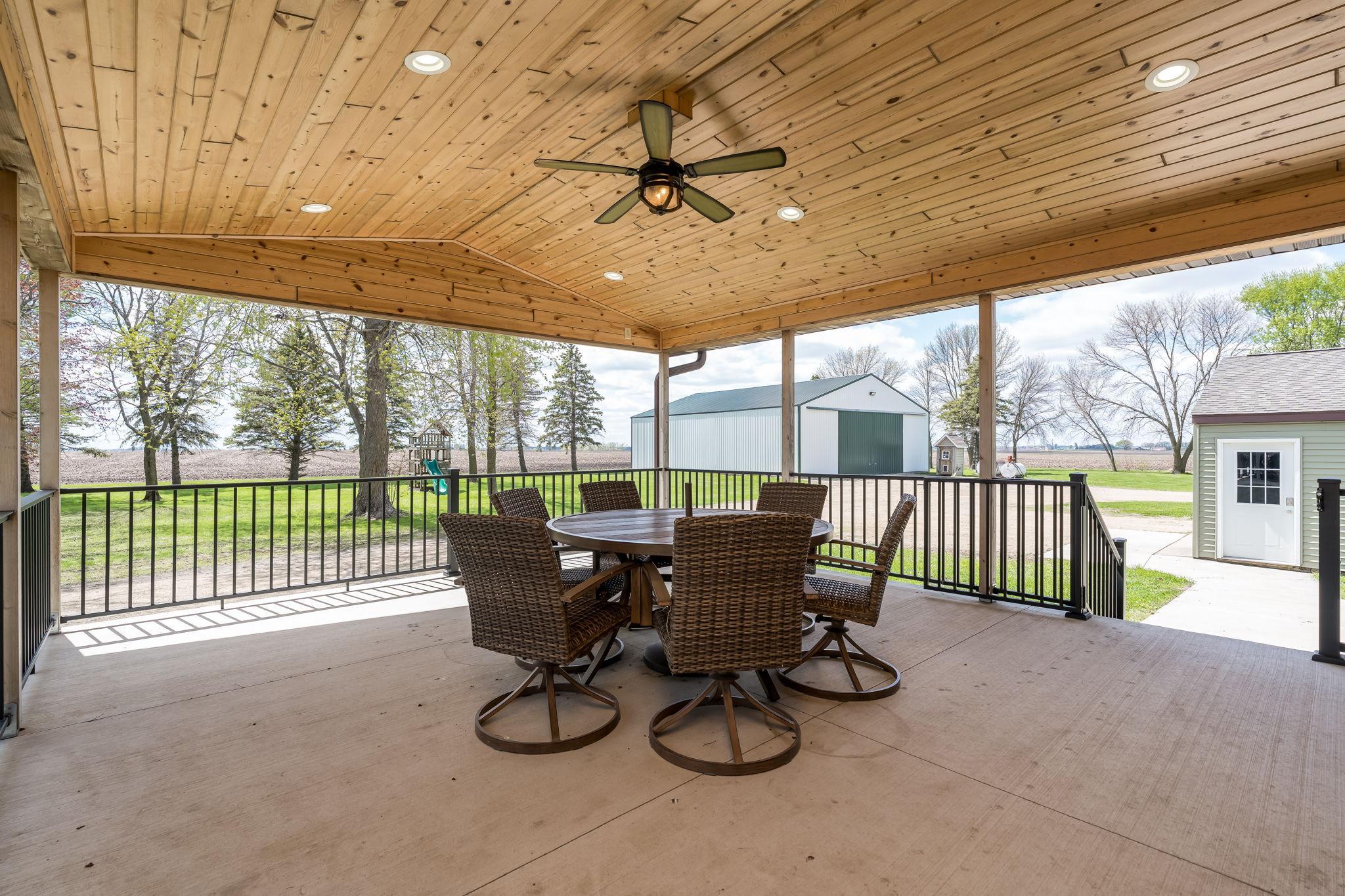 35-web-or-mls-62277-142nd-st.jpg