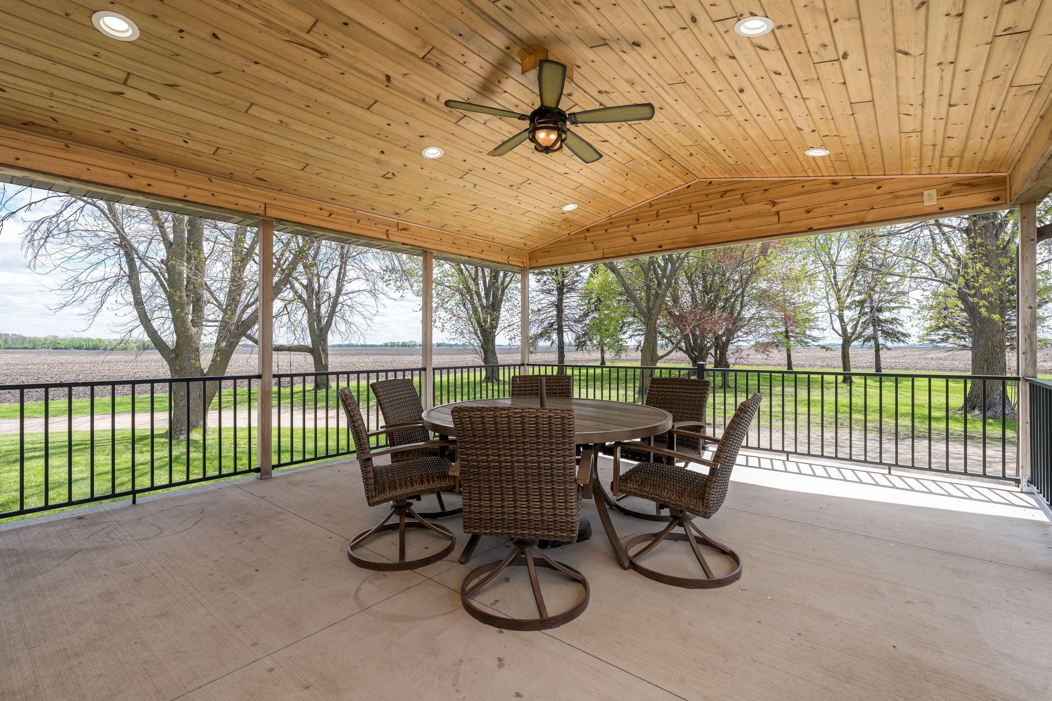34-web-or-mls-62277-142nd-st.jpg