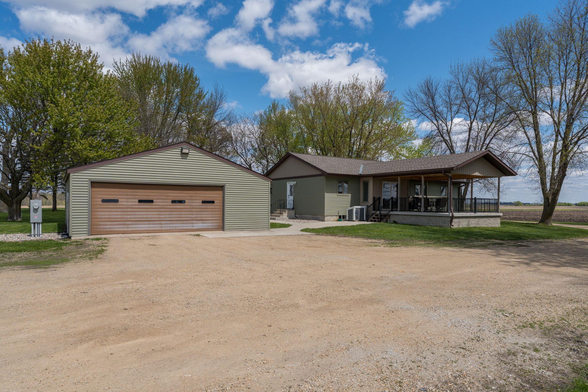 1-web-or-mls-62277-142nd-st.jpg