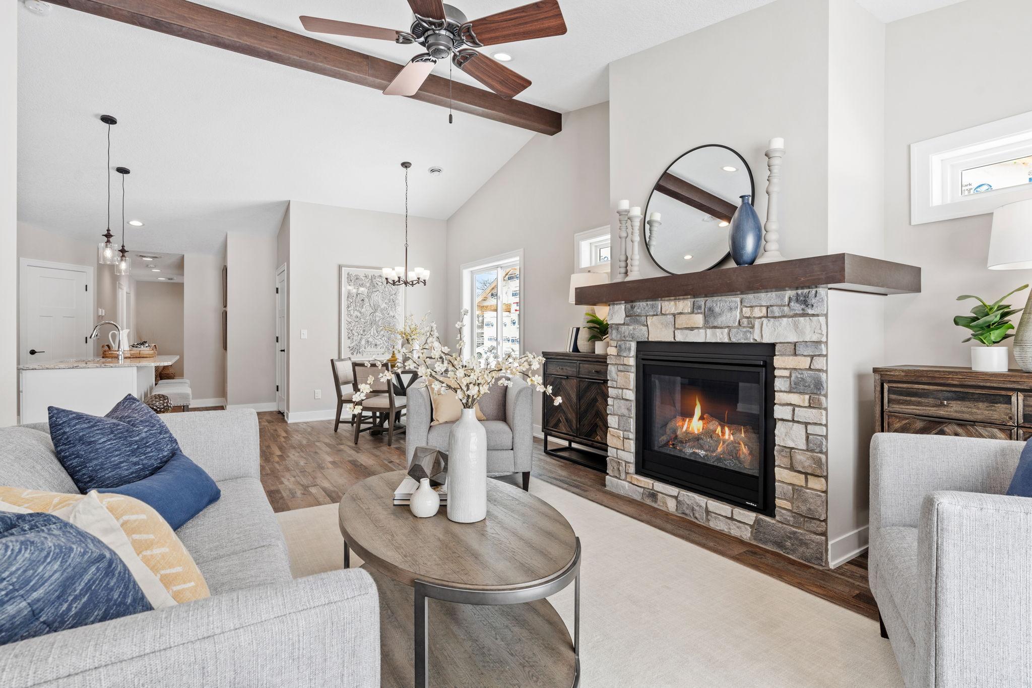 16-web-or-mls-2339 17th Ave E-16.jpg