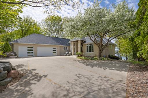 21150 Excelsior Boulevard, Excelsior, MN 55331