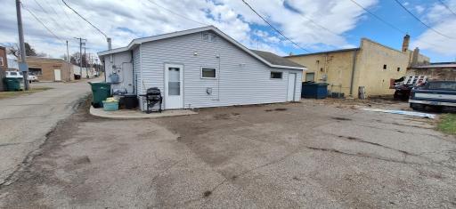 306 11th Street, Walhalla, ND 58282