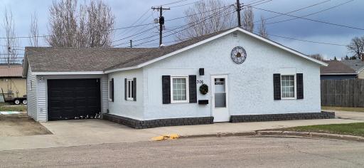 306 11th Street, Walhalla, ND 58282