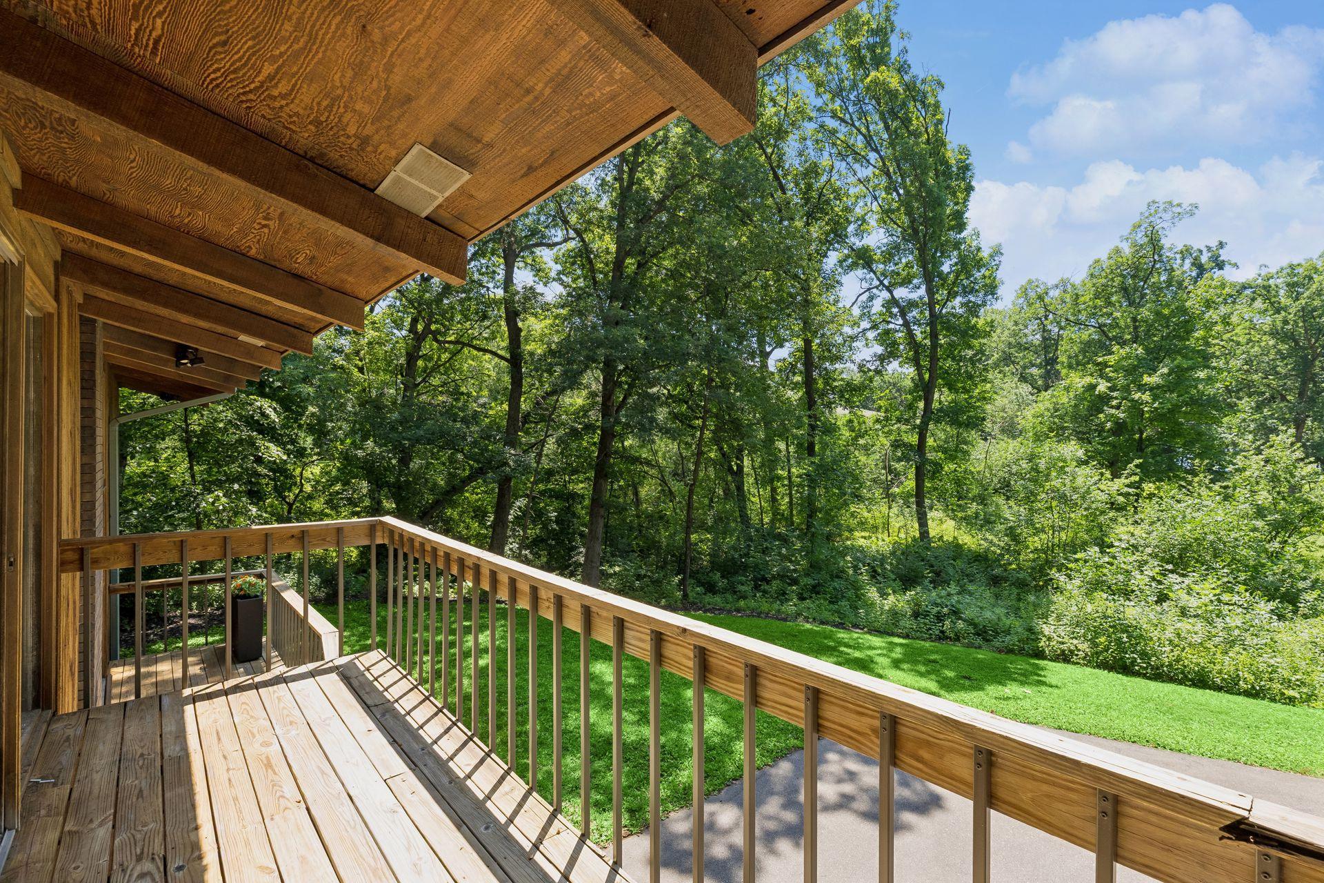 West facing balcony with Pleasant Lake views.
