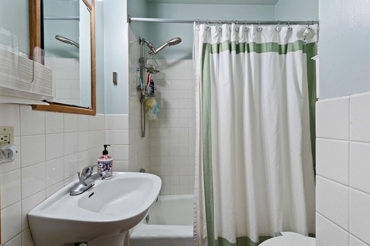 Full Bath