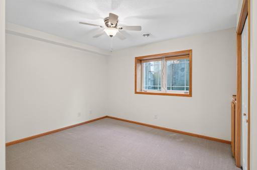 12010 65th Street NE, Albertville, MN 55301