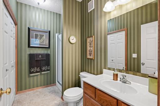12010 65th Street NE, Albertville, MN 55301