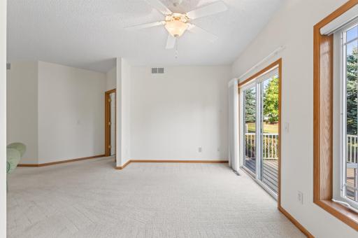 12010 65th Street NE, Albertville, MN 55301