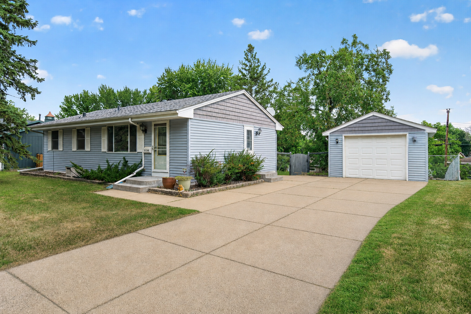 3756 Gettysburg Ave N. 3 bed, 2 bath, 1 car garage