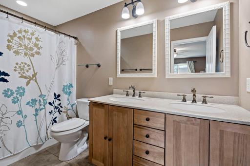1327 Mallard Lane, New Richmond, WI 54017