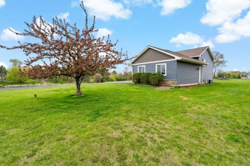1327 Mallard Lane, New Richmond, WI 54017