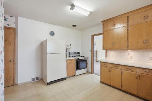 1633 Rome Avenue, Saint Paul, MN 55116