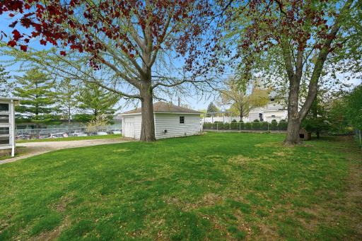1633 Rome Avenue, Saint Paul, MN 55116
