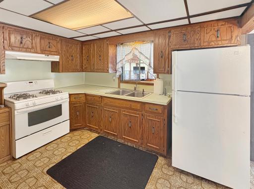 11608 Stillson Road, Luck, WI 54853