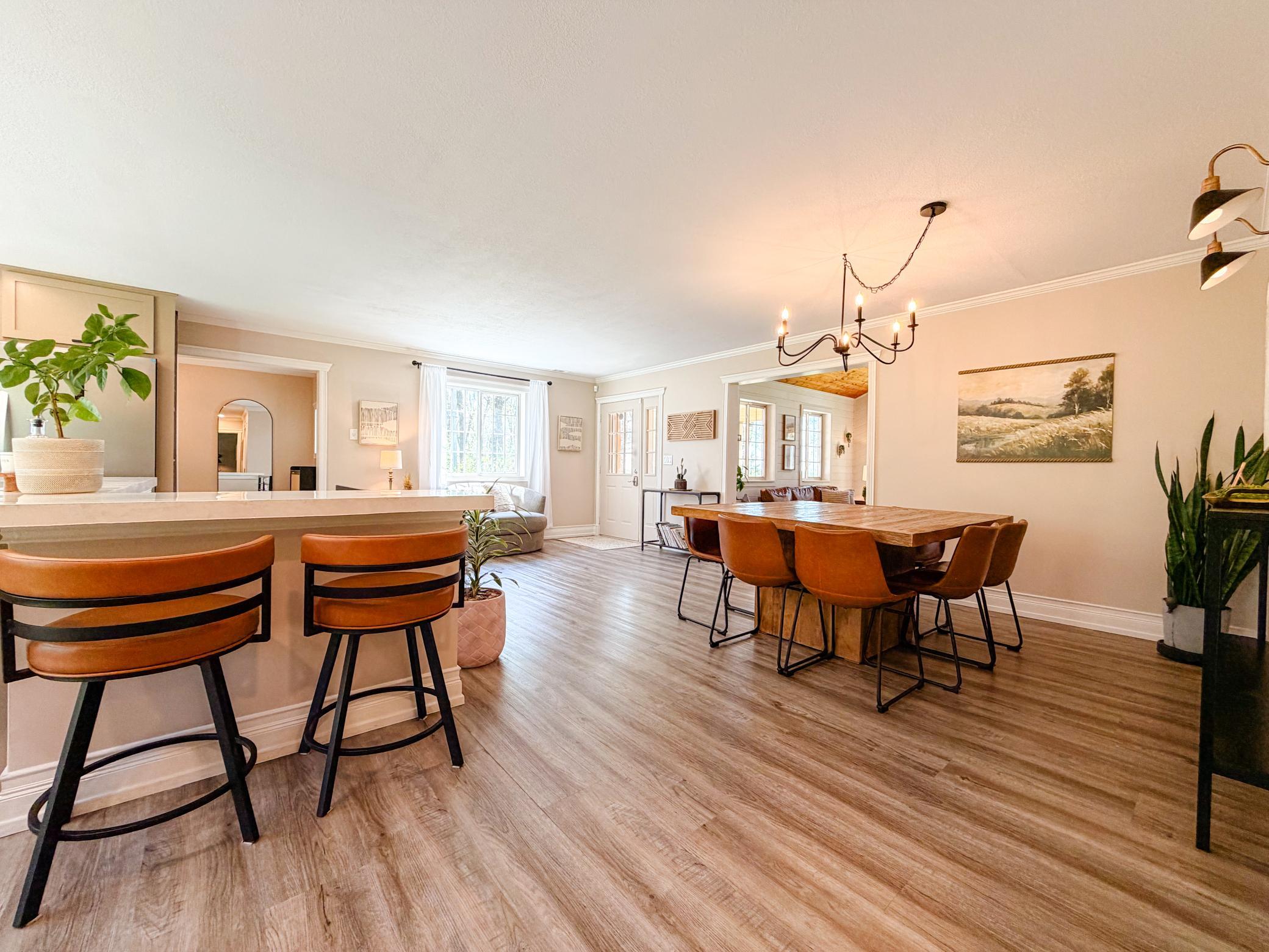 Open concept Kitchen/Dining