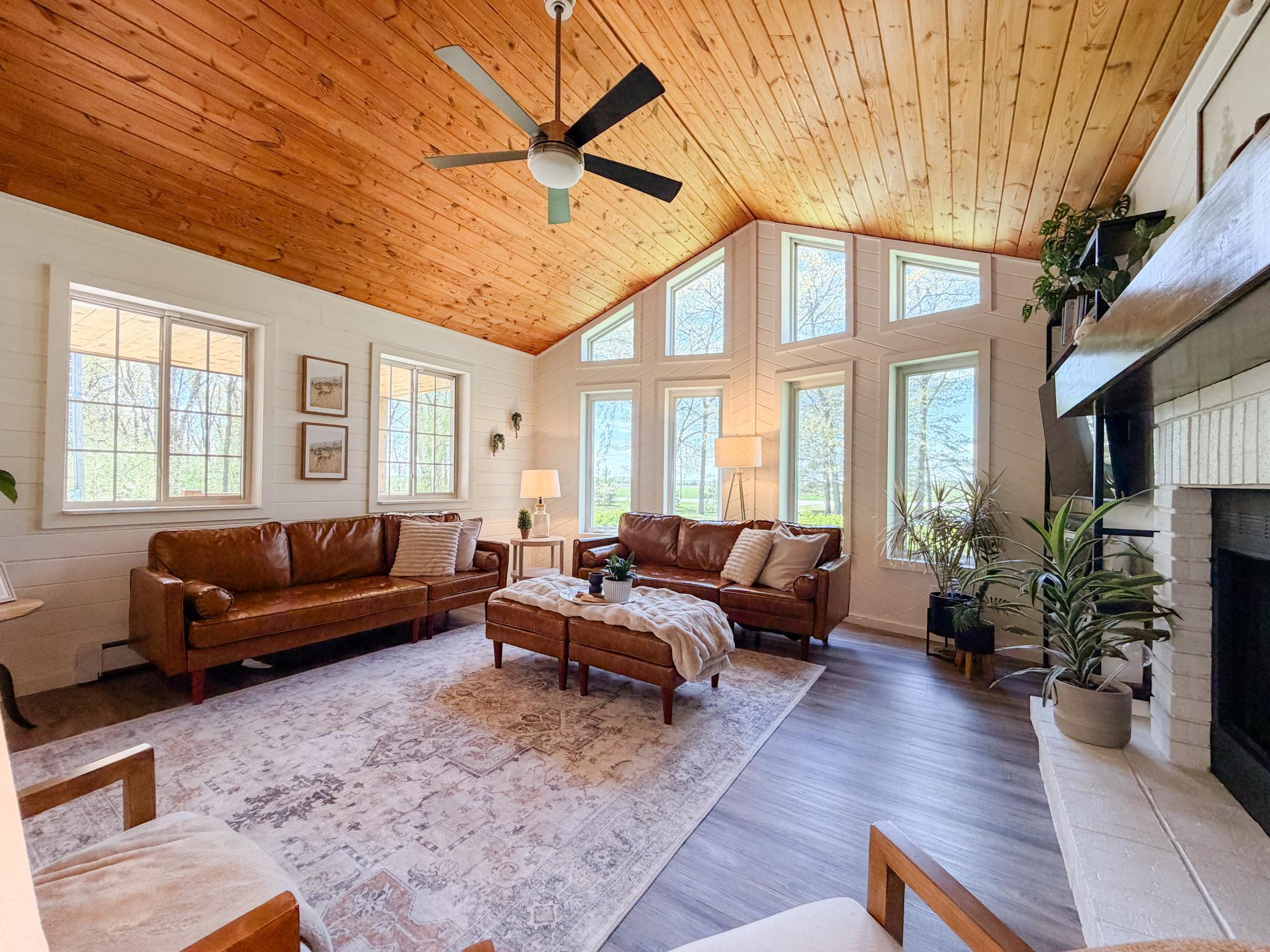 Beautiful living room with plenty of natural light