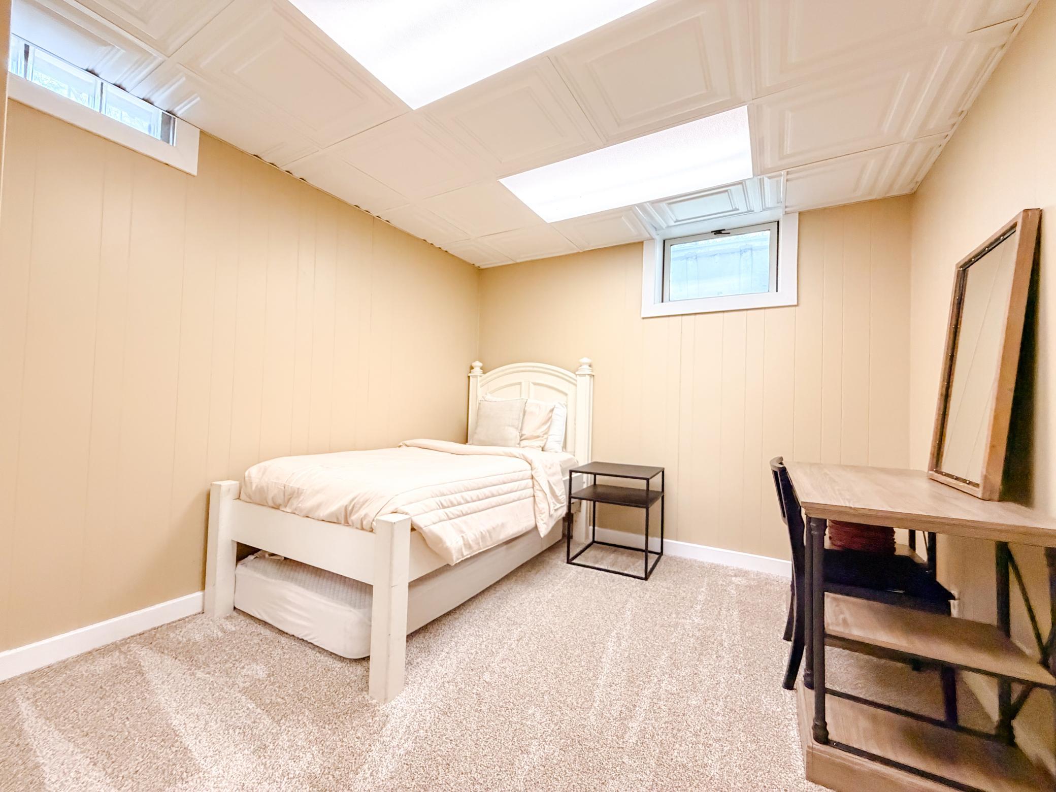 Bedroom 4 (non conforming)