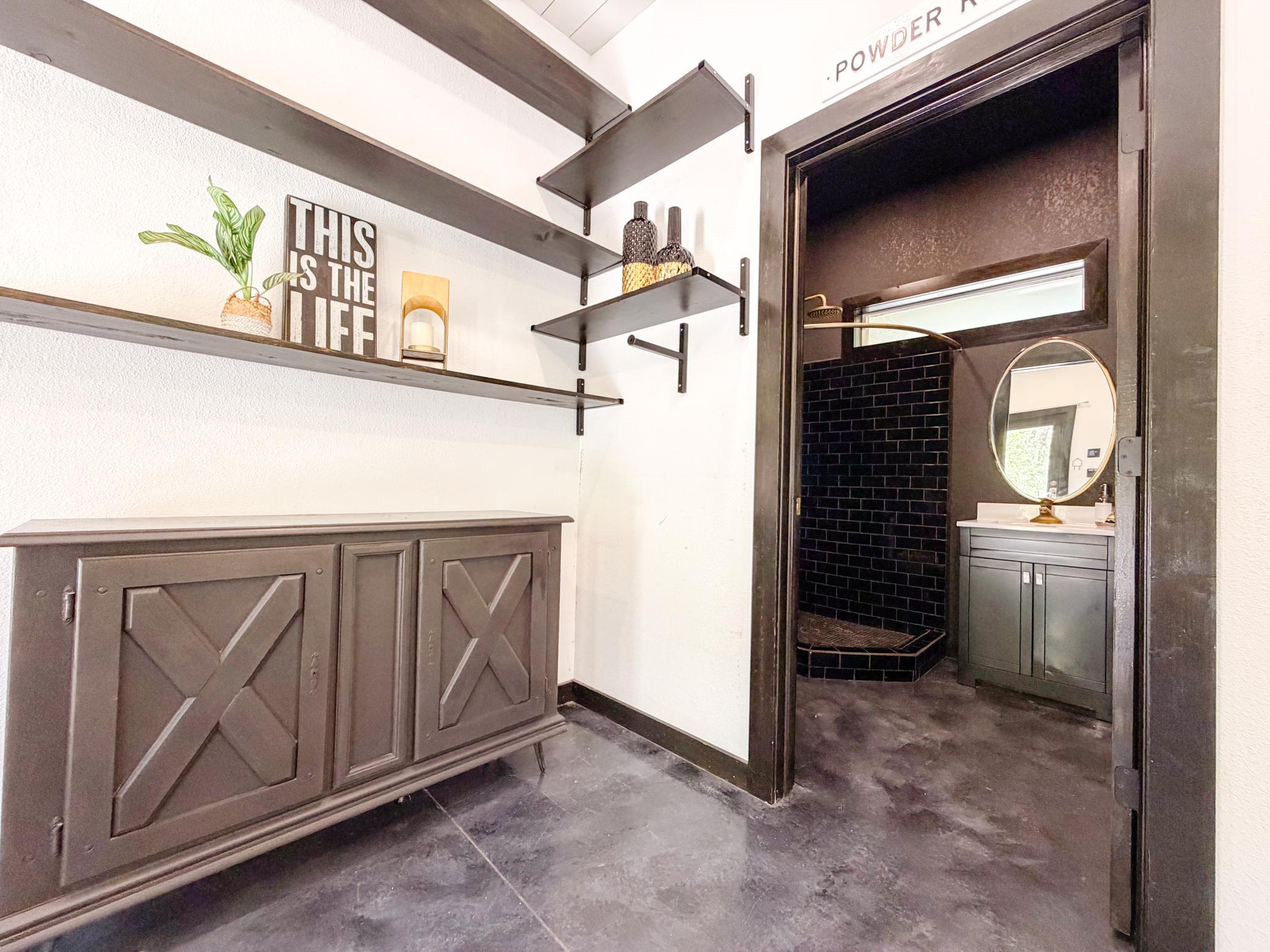 Accessory dwelling 3/4 bathroom