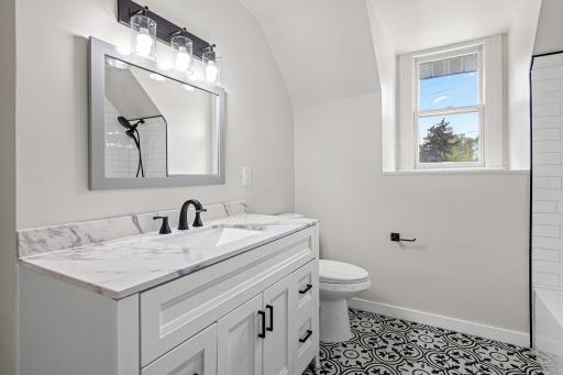3401 Pillsbury Avenue S, Minneapolis, MN 55408