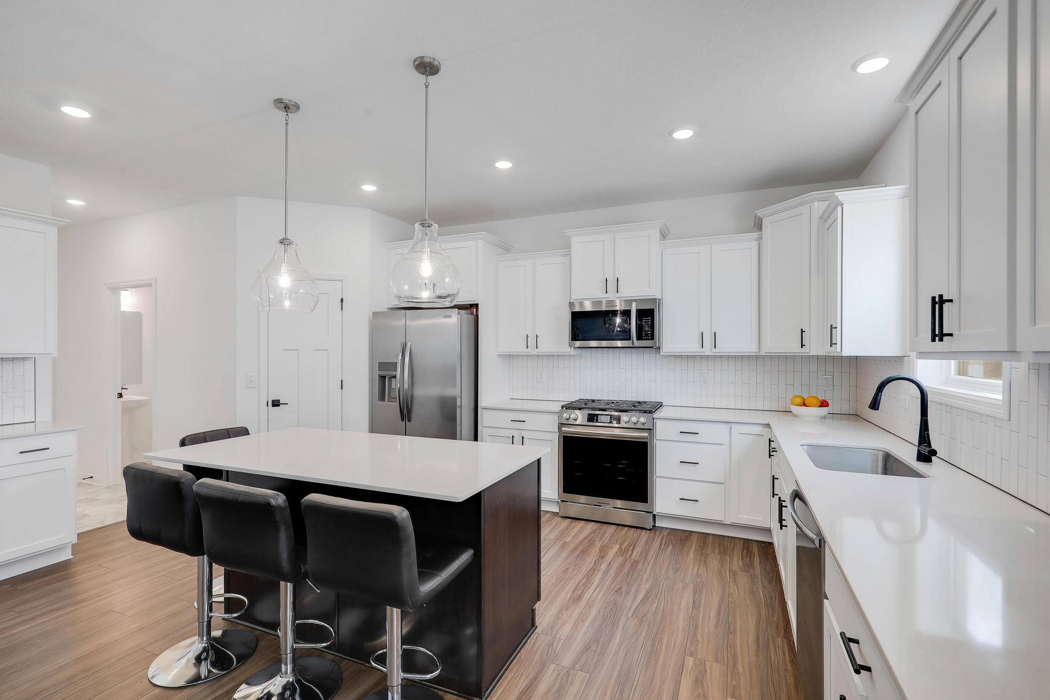 8710Photography-Web-Friendly-8859-Foust-Lane-Rockford-MN-55373-16.jpg
