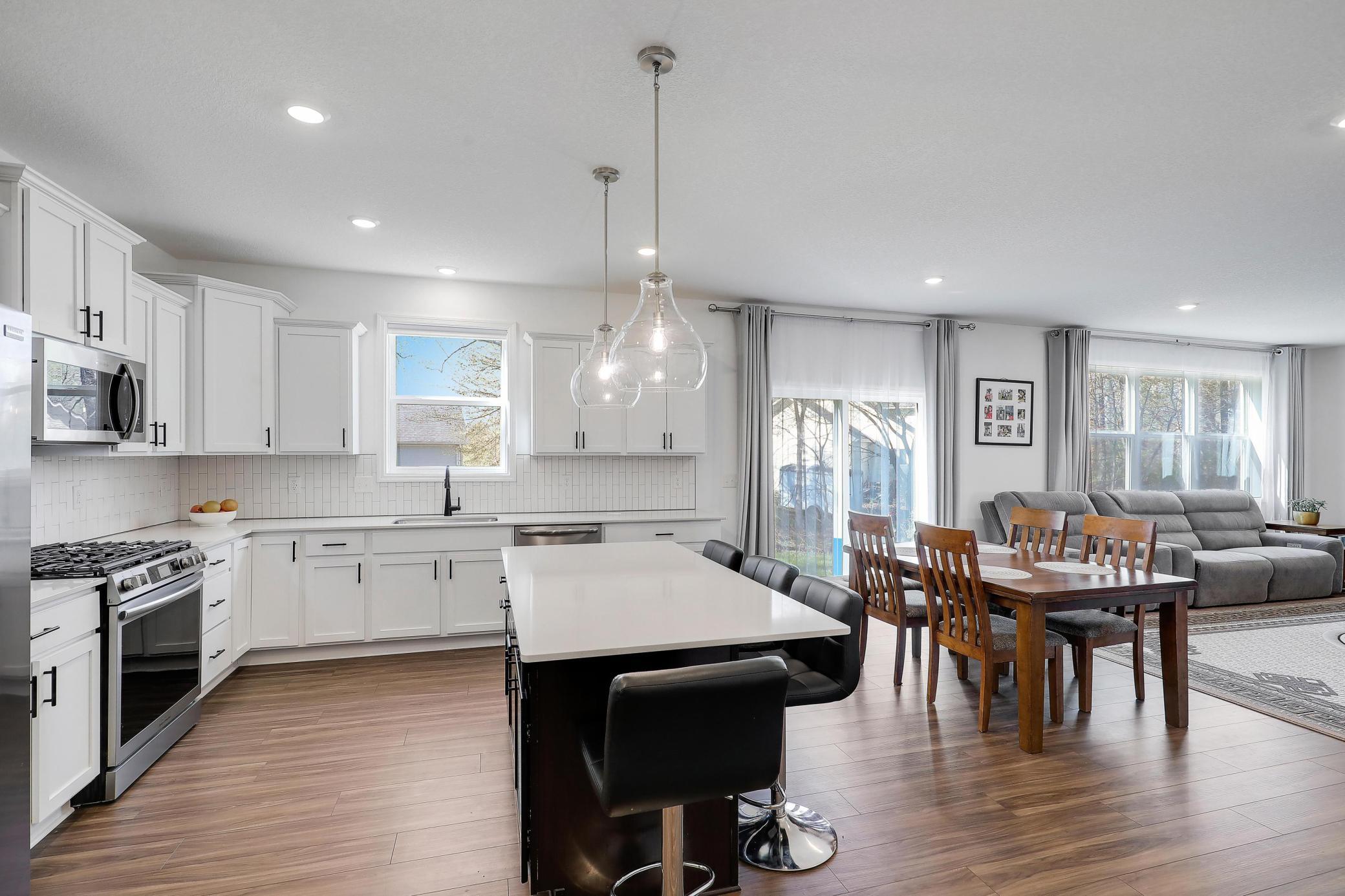 8710Photography-Web-Friendly-8859-Foust-Lane-Rockford-MN-55373-20.jpg