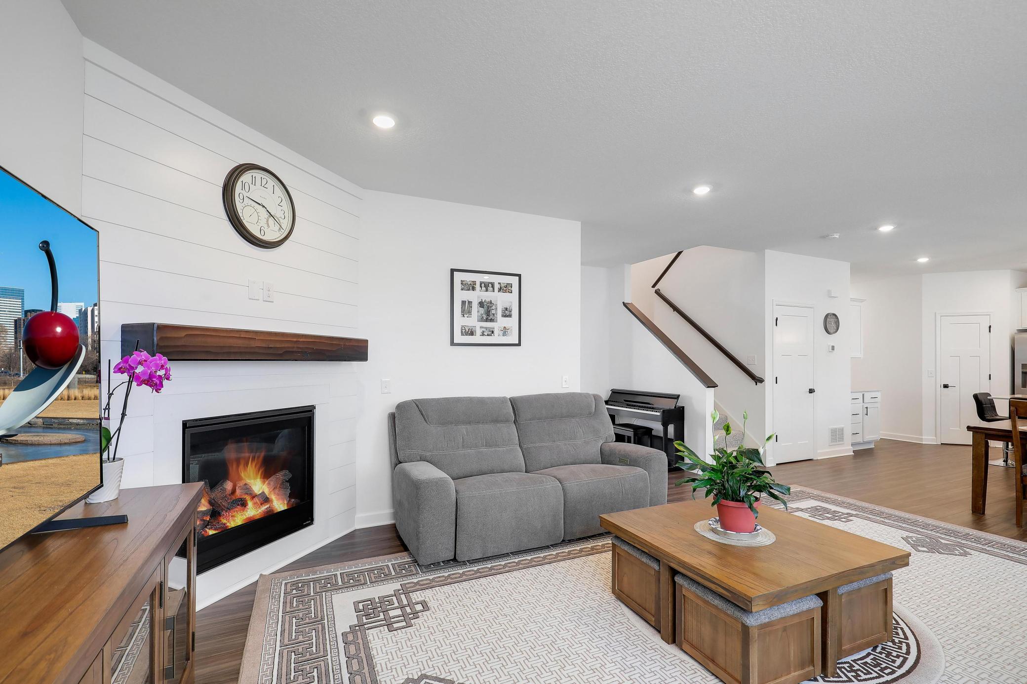 8710Photography-Web-Friendly-8859-Foust-Lane-Rockford-MN-55373-11.jpg