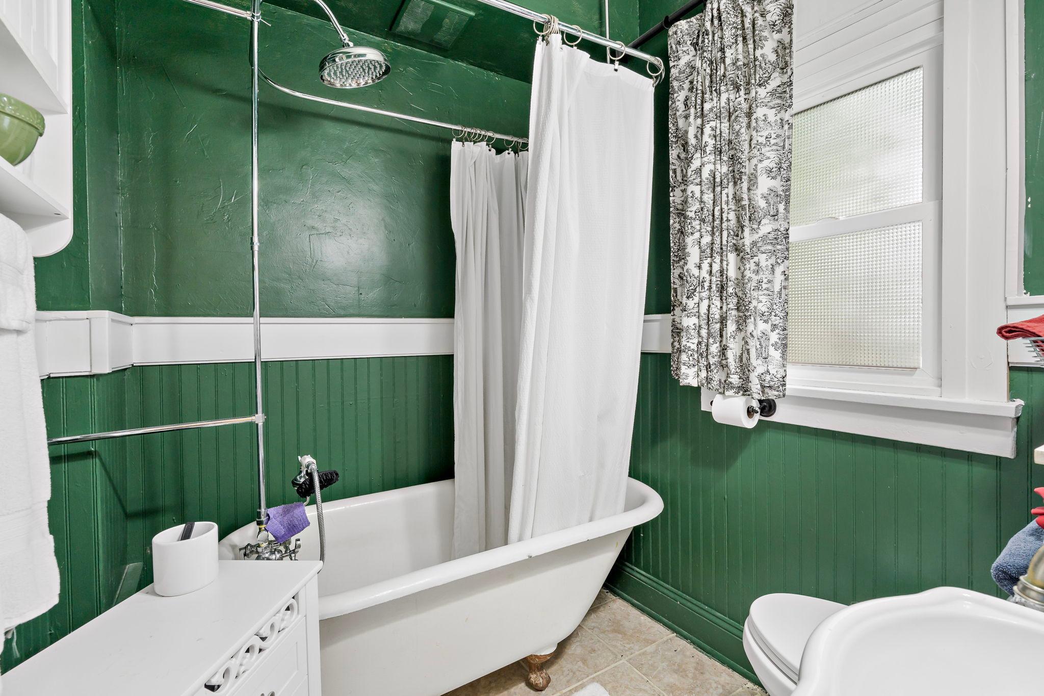 Main Floor Bathroom