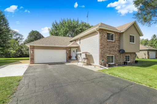 1405 36th Avenue N, Saint Cloud, MN 56303