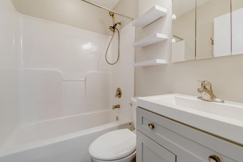 Main Floor Full Bathroom
