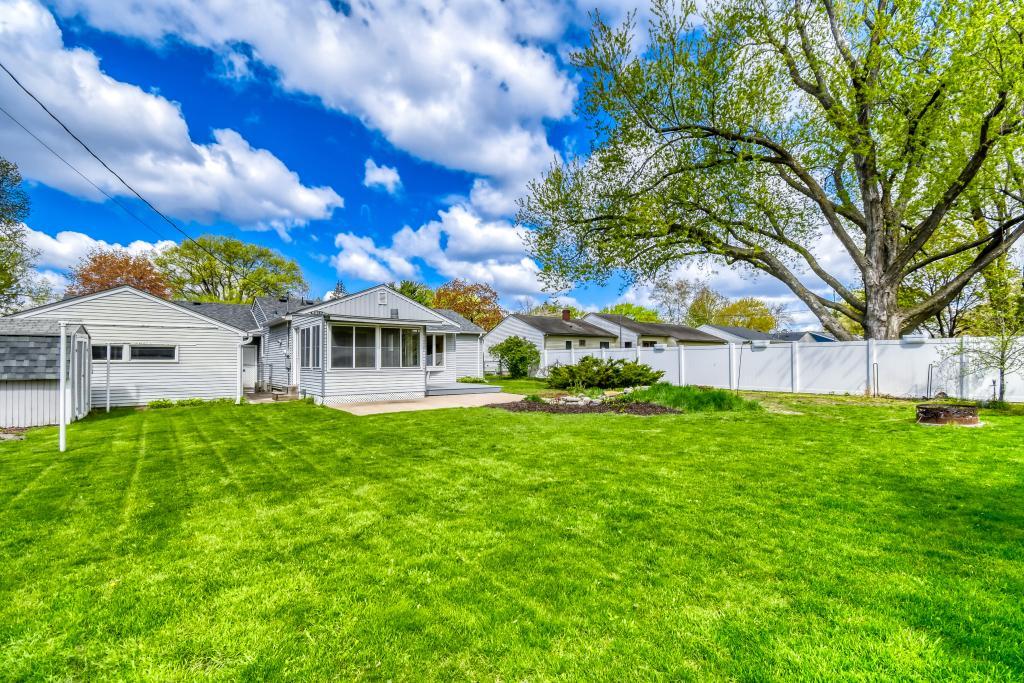 Full vinyl privacy fence!