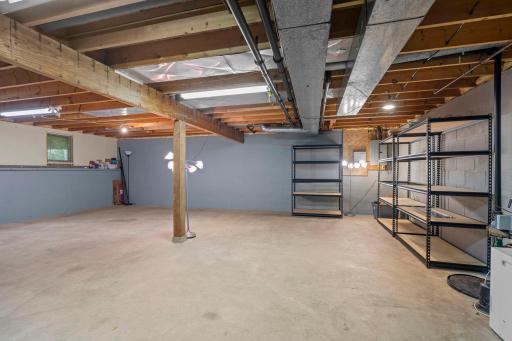 Equity builder with around 750 sq footage of unfinished level. Expansive open basement footprint presenting a blank canvas ready for your custom finishing ideas.