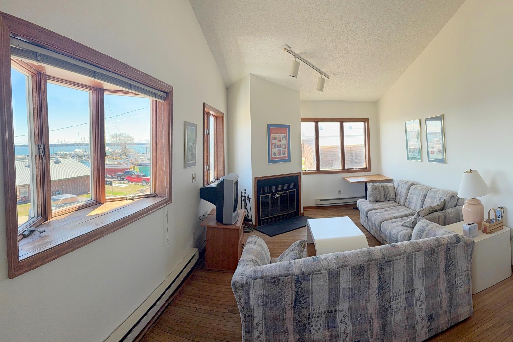 Living room with bay window overlooking Lake Superior